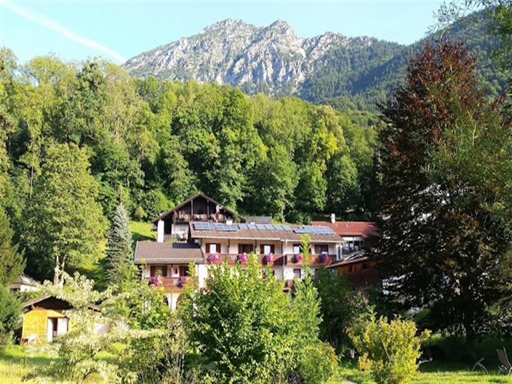 Ferienwohnungen Quellenhof Bad Reichenhall Exterior photo